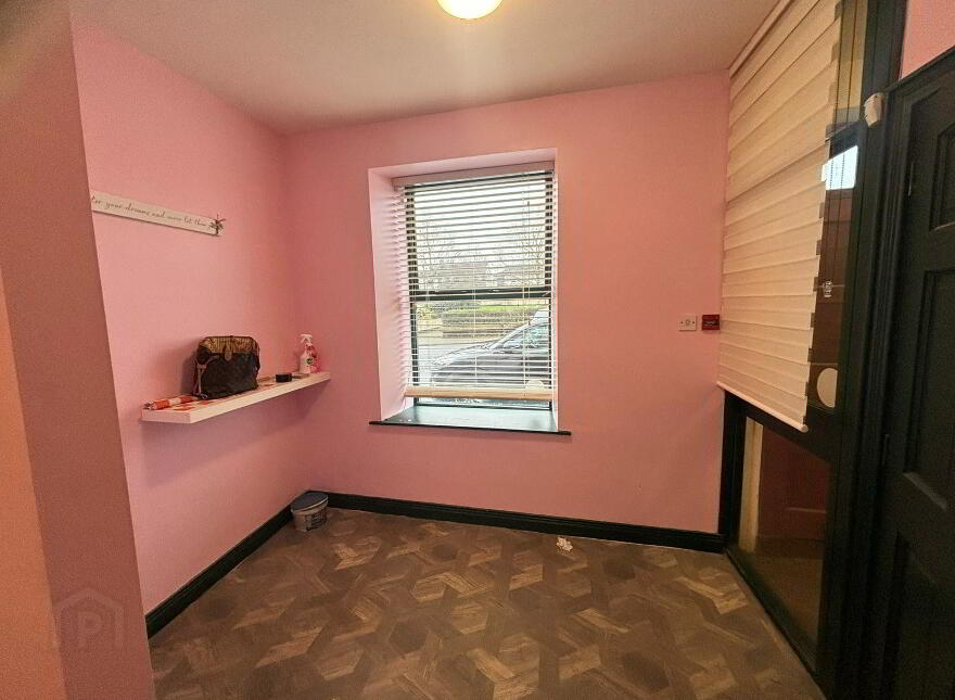 41 Cardinal O'Fiaich Square, Crossmaglen, Newry, BT35 9HQ