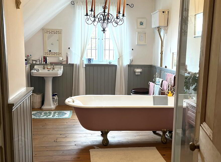 Woodbine Lodge, Munterneese, Mountcharles, F94K571