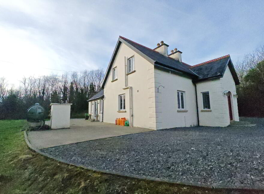 Woodbine Lodge, Munterneese, Mountcharles, F94K571