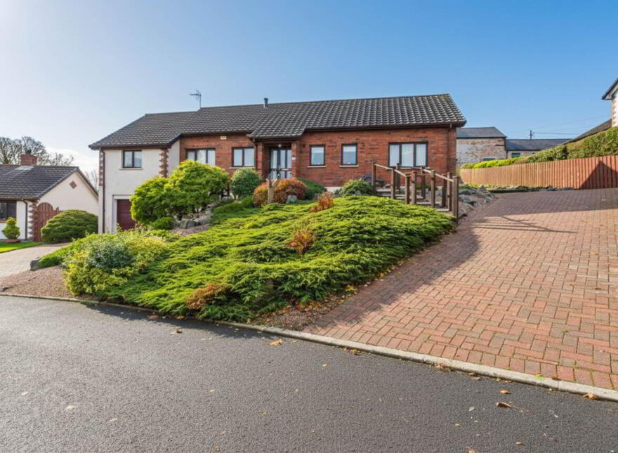 4 Inver Heights, Larne, BT40 3AR