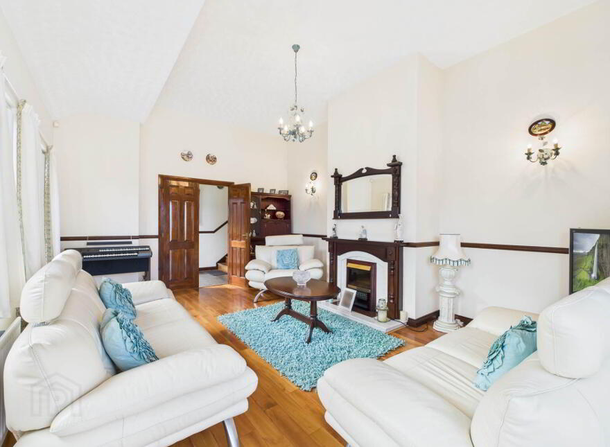 4 Inver Heights, Larne, BT40 3AR