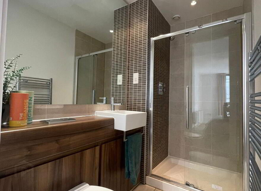 Apartment 10.28 The Arc 2J Queens Road, Belfast, BT3 9FP