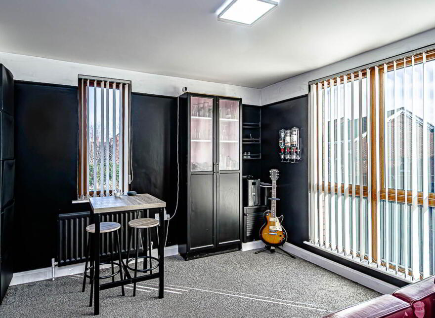 Apt 1, 8 Cherryville Street, Woodstock, Belfast, BT6 8BJ