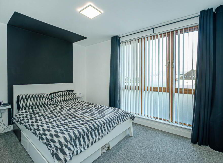 Apt 1, 8 Cherryville Street, Woodstock, Belfast, BT6 8BJ