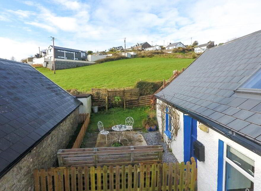 Inisfree, Fennells Bay, Myrtleville, P43TE28