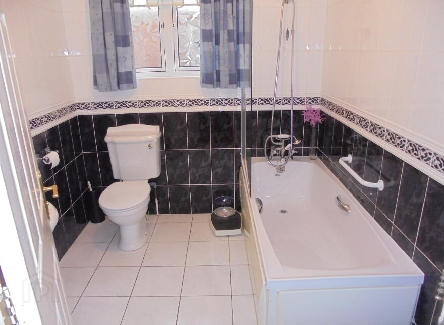 3 Castle Fields, Rathfriland, Hilltown, Newry, BT34 5BN