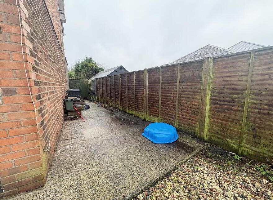 149 Connsbrook Avenue, Belfast, BT4 1JX