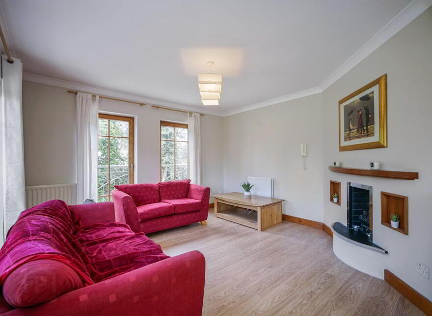 Apt 13 Danesfort Apartments, 120 Malone Road, Belfast, BT9 5QL