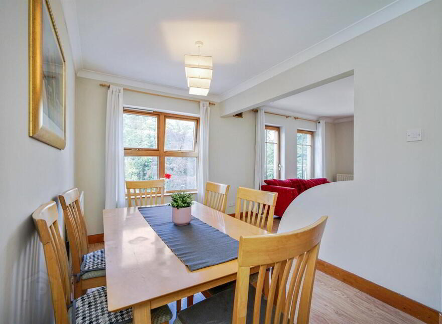 Apt 13 Danesfort Apartments, 120 Malone Road, Belfast, BT9 5QL