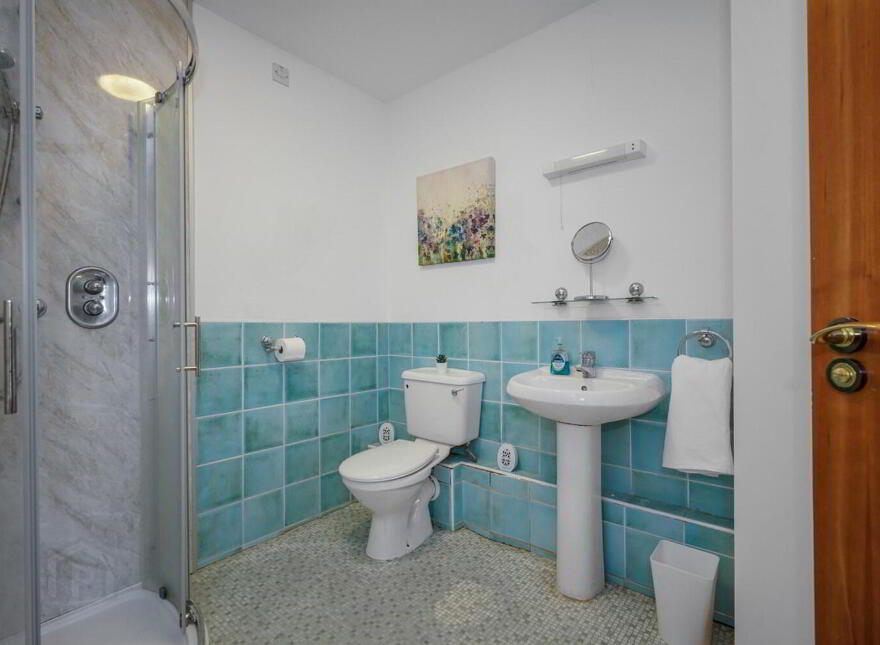 Apt 13 Danesfort Apartments, 120 Malone Road, Belfast, BT9 5QL