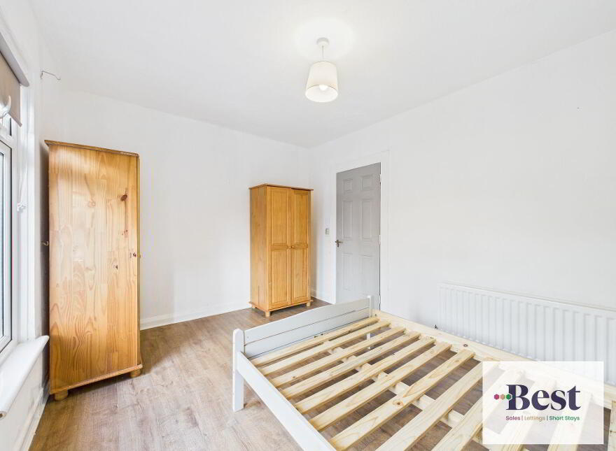 49 Old Glenarm Road, Larne, BT40 1RW
