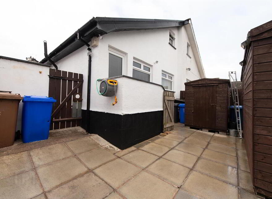 11 Craigs Road, Ballynahinch, BT24 8PQ