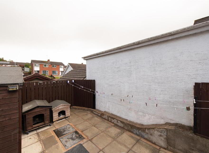 11 Craigs Road, Ballynahinch, BT24 8PQ