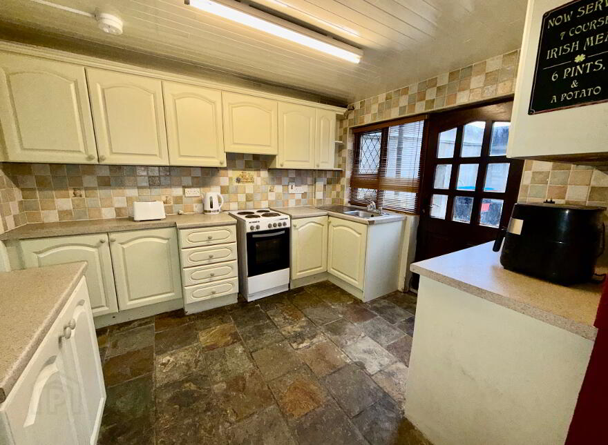 101 Main Street, Crumlin, BT29 4UU