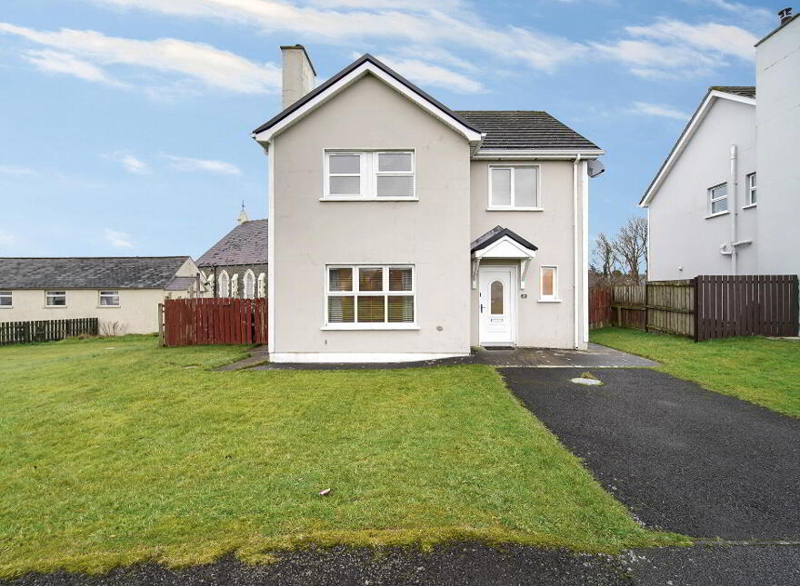 27 Orchard Grove, Newtown Cunningham, F93W326