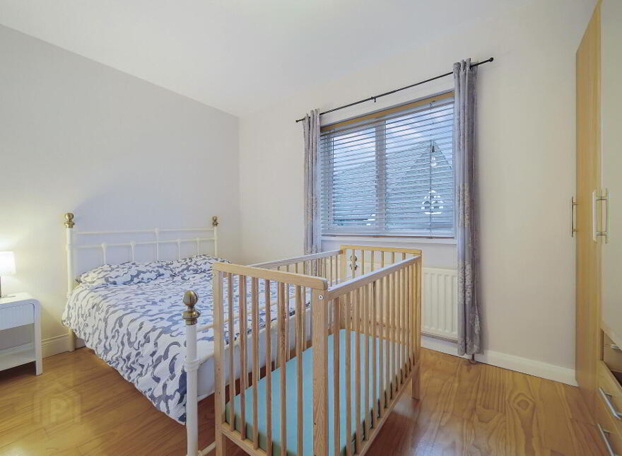 27 Orchard Grove, Newtown Cunningham, F93W326