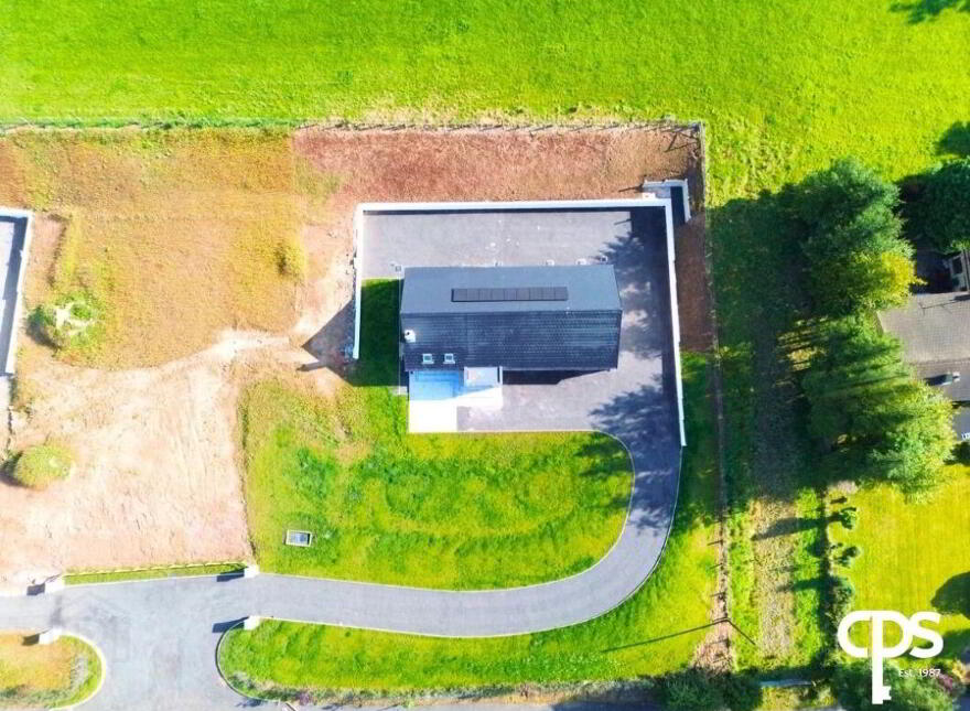 28 Laurelbank Road, Omagh, BT78 1TA