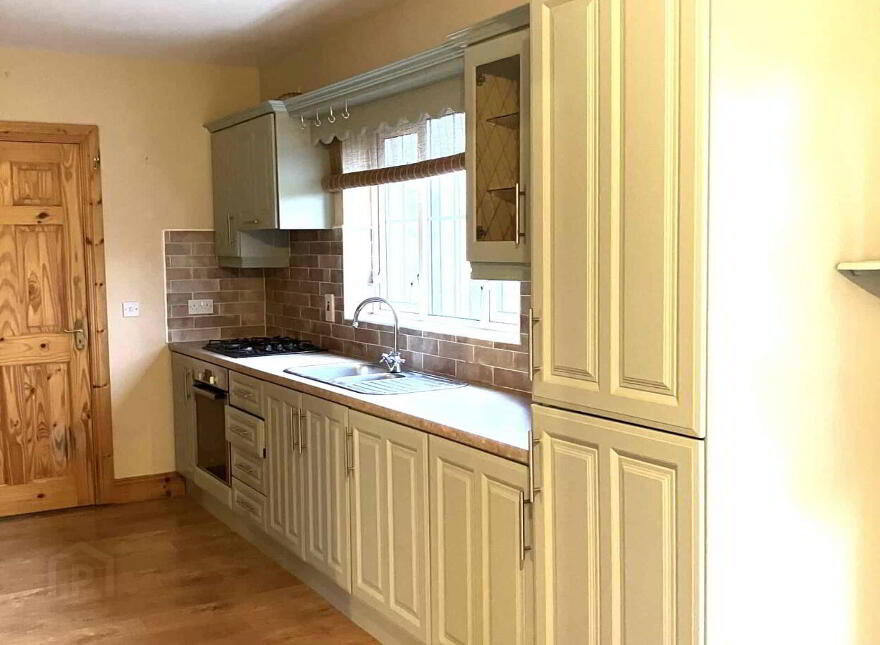 19 Castle Gardens, Drumboe Lower, Stranorlar, Ballybofey, F93X8H4