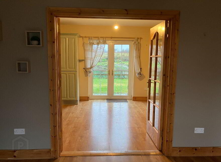 19 Castle Gardens, Drumboe Lower, Stranorlar, Ballybofey, F93X8H4