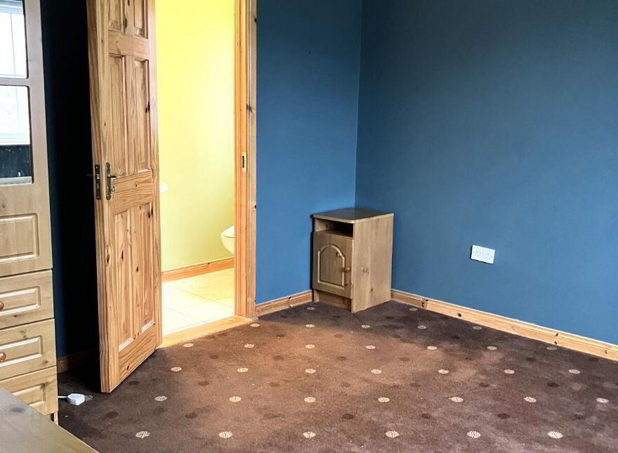 19 Castle Gardens, Drumboe Lower, Stranorlar, Ballybofey, F93X8H4