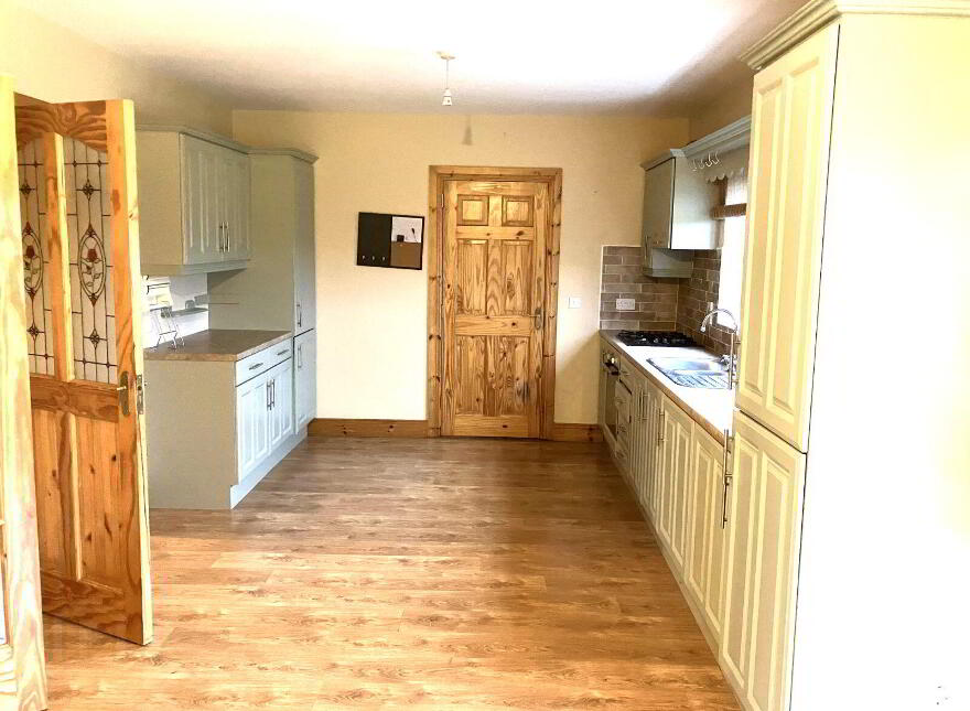 19 Castle Gardens, Drumboe Lower, Stranorlar, Ballybofey, F93X8H4