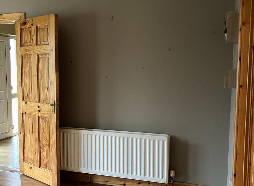19 Castle Gardens, Drumboe Lower, Stranorlar, Ballybofey, F93X8H4