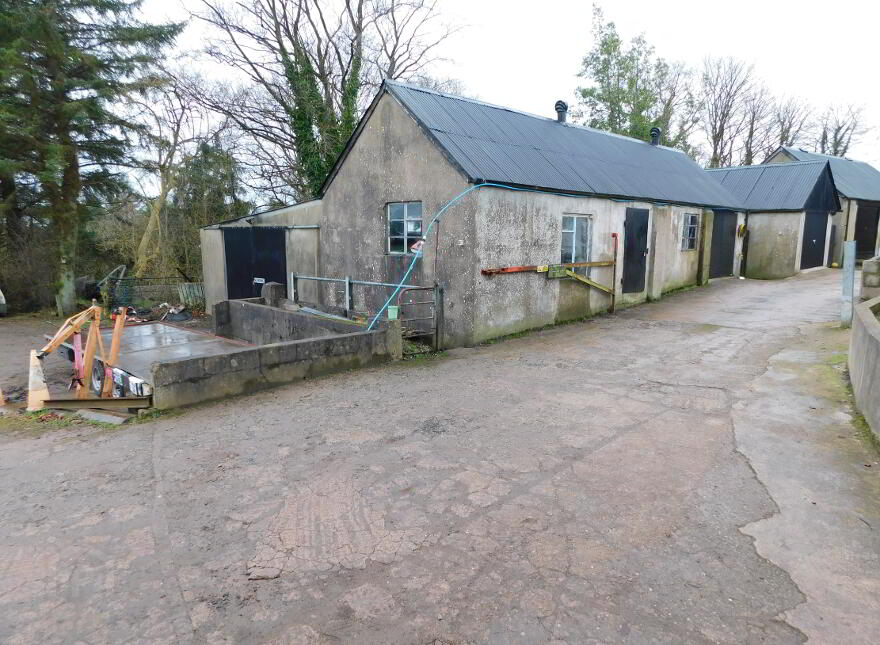 25 Woodbank Road, Omagh, BT79 0NB