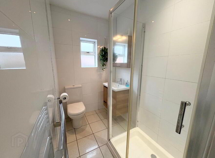 67 Dundela Avenue, Belfast, BT4 3BU
