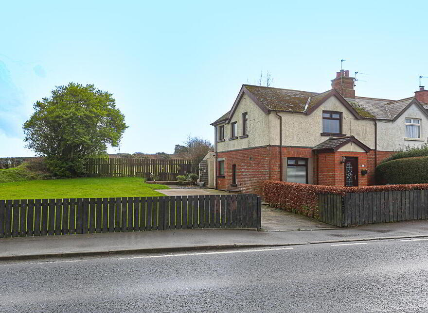 7 Ballymiscaw Cottages, Ballymiscaw Road, Holywood, BT18 9RT