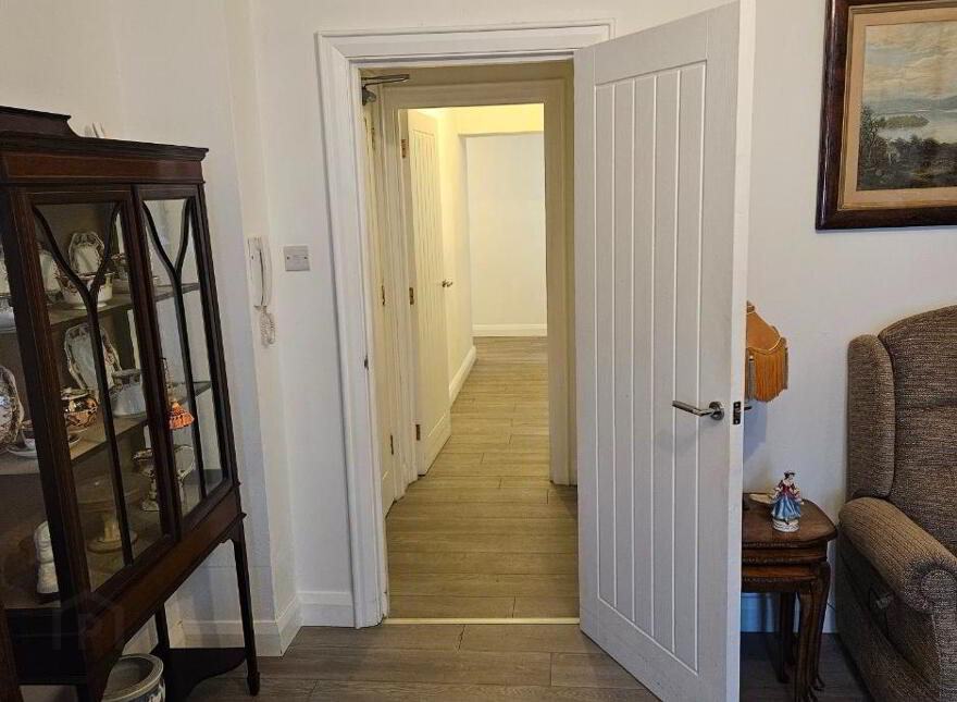 Unit 3A, Cloughmore Terrace, Warrenpoint, Newry Hilltown, BT34 3HP