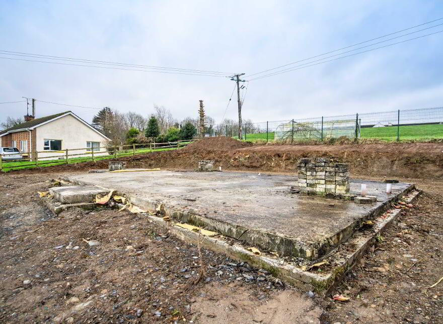 Bunnamayne Chalet Bungalow, Bridgend
