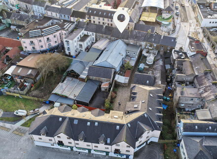 Quidsworth, Bridge Street, Carrick-On-Shannon, N41R9W4