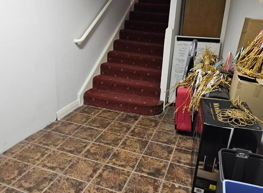 Quidsworth, Bridge Street, Carrick-On-Shannon, N41R9W4