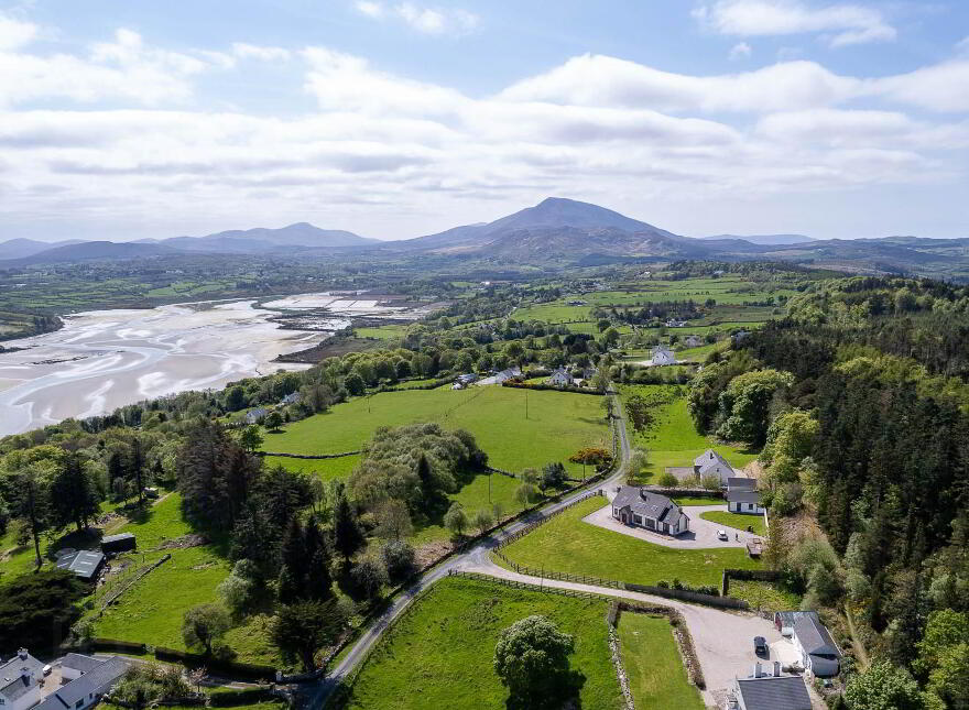 Ards Forest Cottage, Ards, Creeslough, Letterkenny, F92YF74
