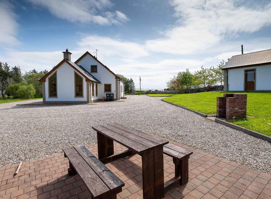 Ards Forest Cottage, Ards, Creeslough, Letterkenny, F92YF74
