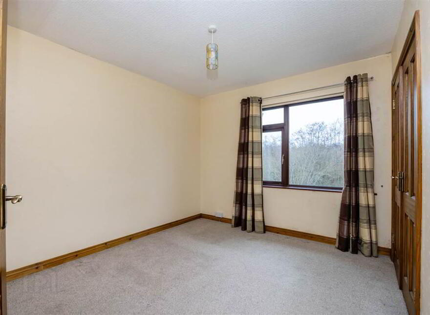 25 Tyrella Road, Ballykinlar, Downpatrick, BT30 8DF