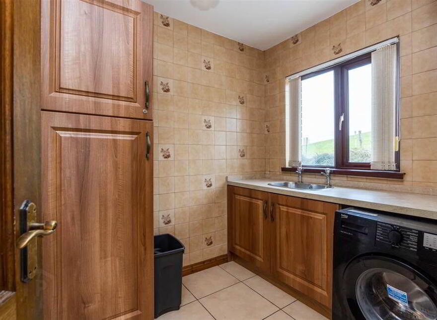25 Tyrella Road, Ballykinlar, Downpatrick, BT30 8DF