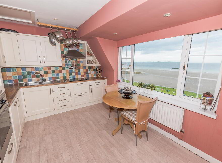 4 Shore Street, Donaghadee, BT21 0DG