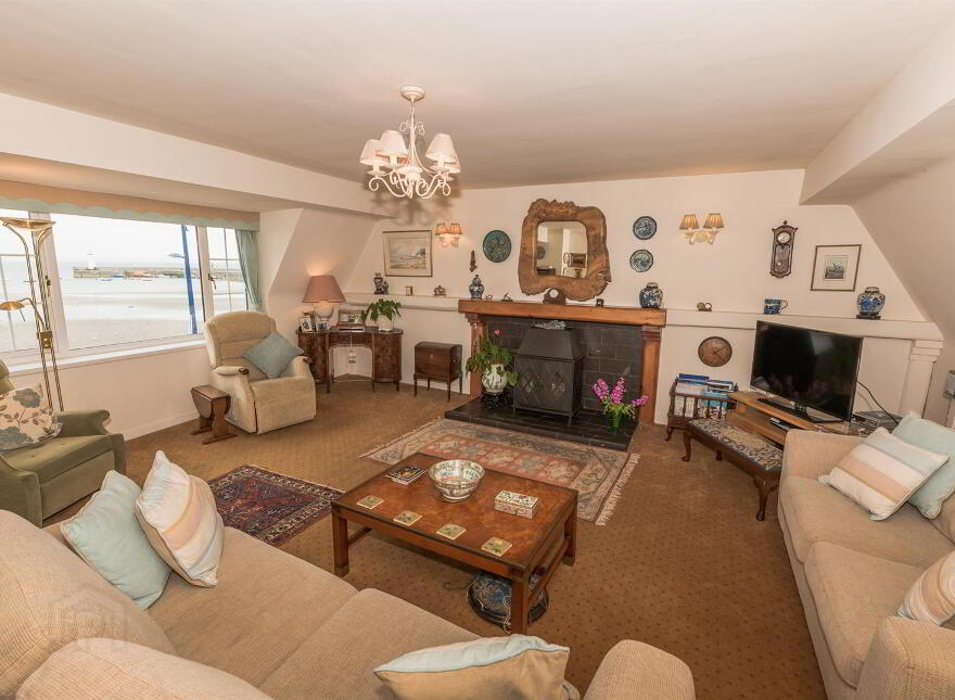 4 Shore Street, Donaghadee, BT21 0DG