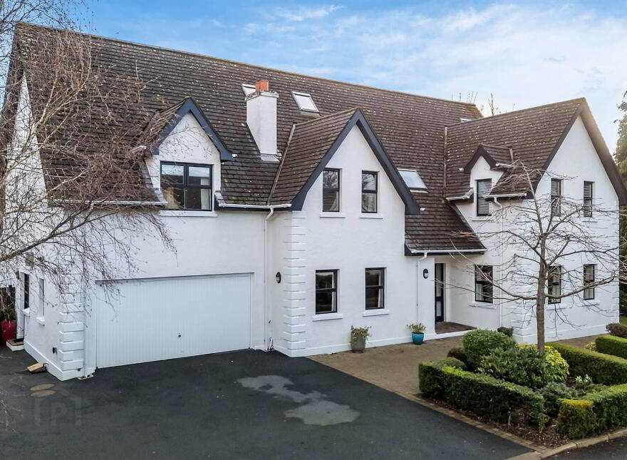 28a Victoria Road, Holywood, BT18 9BG