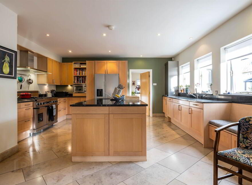 28a Victoria Road, Holywood, BT18 9BG