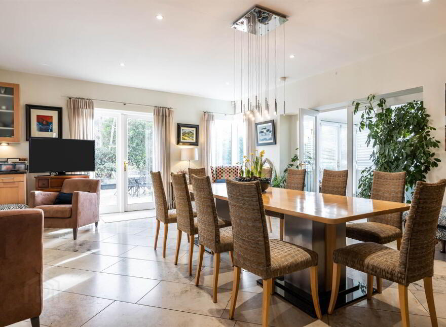 28a Victoria Road, Holywood, BT18 9BG