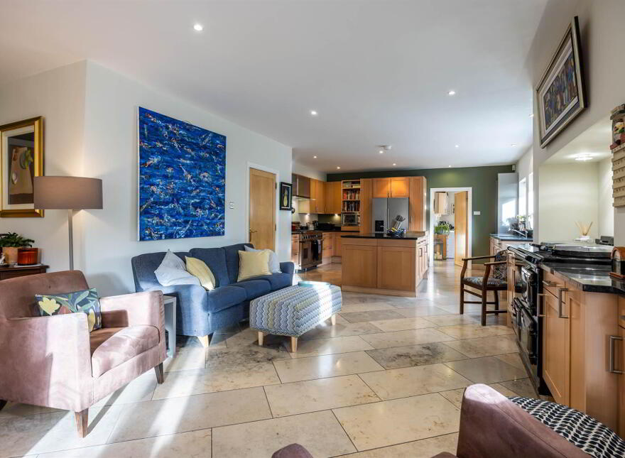 28a Victoria Road, Holywood, BT18 9BG