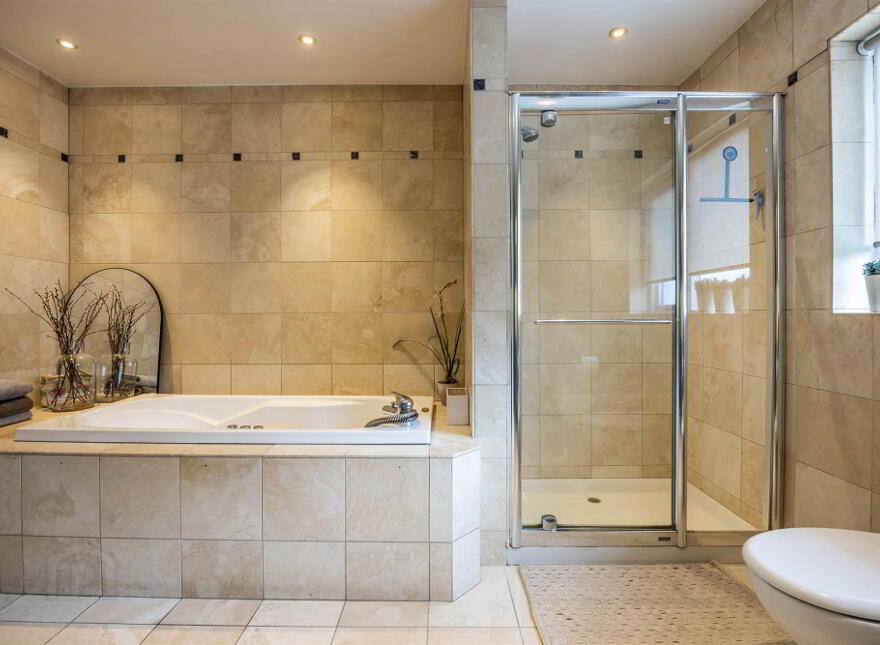 28a Victoria Road, Holywood, BT18 9BG