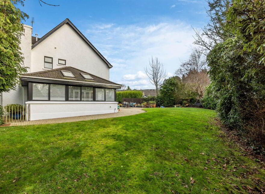 28a Victoria Road, Holywood, BT18 9BG