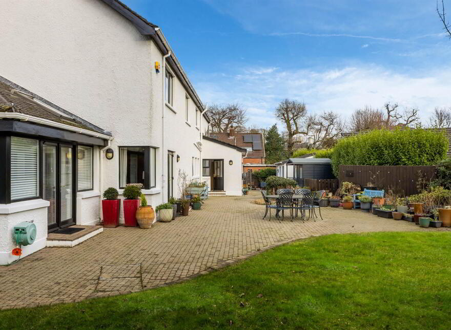 28a Victoria Road, Holywood, BT18 9BG