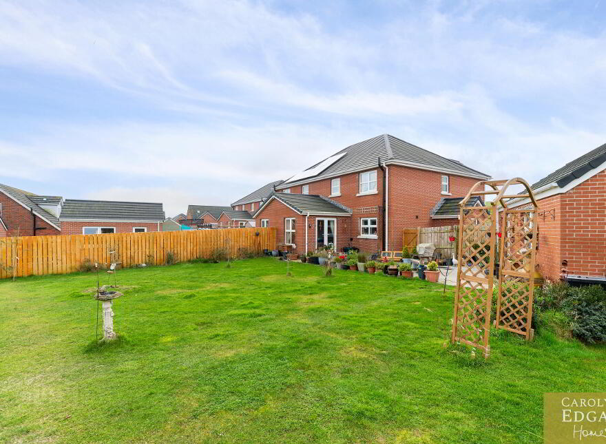 9 Gowland Grove, Portavogie, Newtownards, BT22 1SW