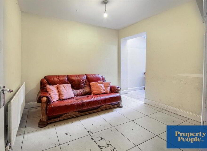 19 Cairo Street, Belfast, BT7 1QS