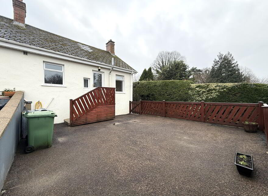 130 Causeway End Road, Lisburn, BT28 2ED