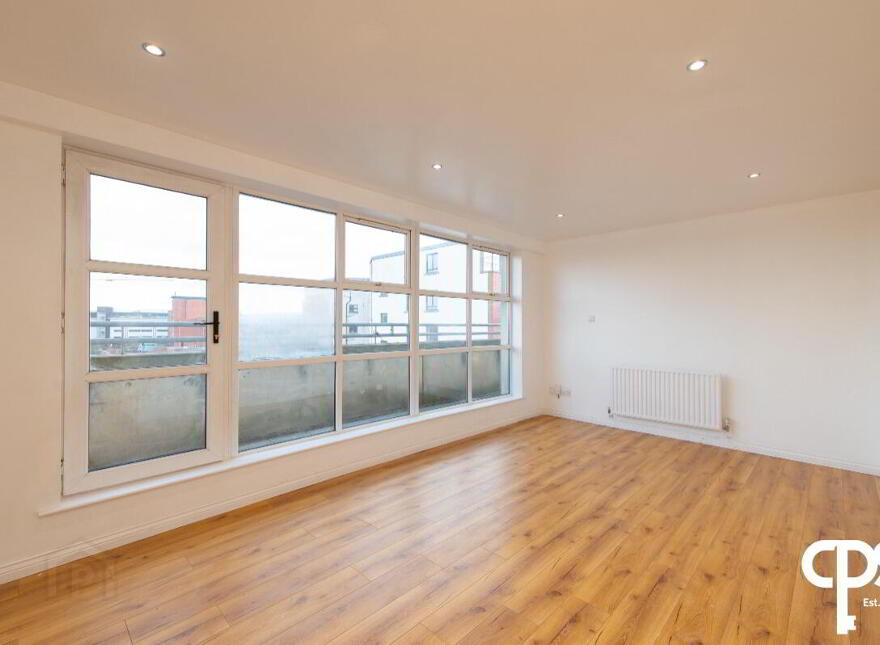 Apt 112, Bass Building, Belfast, BT2 8EA